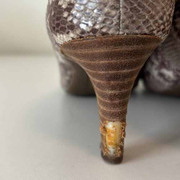 Women’s Anne Klein Flex leather snakeskin print pumps/heels size 7 - Picture 5 of 10